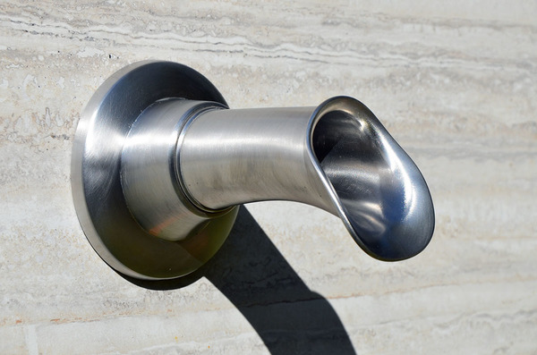 Oona fountain spout in stainless steel